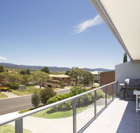 Acacia 2 - Luxurious Holiday Townhouse - Kalgoorlie Accommodation