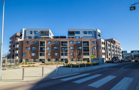 Accommodate Canberra - The Prince - Kalgoorlie Accommodation 0