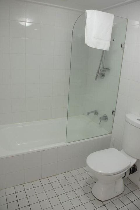 Accommodation Sydney City Centre - Hyde Park Plaza Park View College Street Studio Apartment - Kalgoorlie Accommodation 3