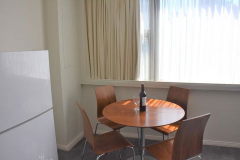 Accommodation Sydney City Centre - Hyde Park Plaza Park View College Street Studio Apartment - Kalgoorlie Accommodation 1