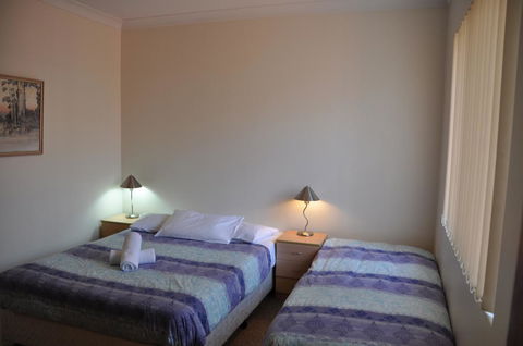 Accommodation Sydney Kogarah 2 Bedroom Apartment - Kalgoorlie Accommodation 2