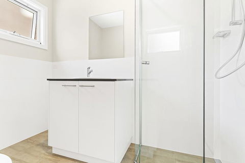 Achilles Street, 1/6 - Kalgoorlie Accommodation 0