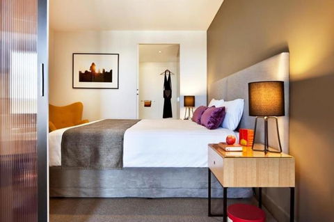 East Hotel And Apartments - Kalgoorlie Accommodation 4