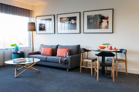 East Hotel And Apartments - Kalgoorlie Accommodation 2