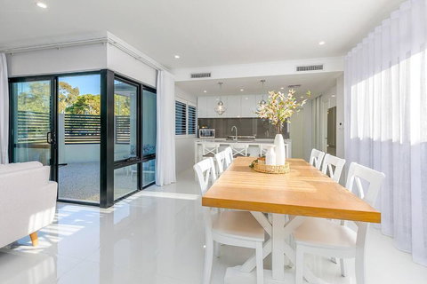 East Vic Park Luxe New Home - Kalgoorlie Accommodation 1