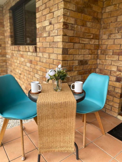 Fabulous Canal-front Unit In Mooloolaba - Kalgoorlie Accommodation 3