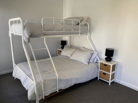 FAIR11W - Fairlight House - Kalgoorlie Accommodation 4