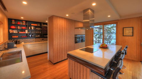 Fairwinds Tasmania - Kalgoorlie Accommodation 4