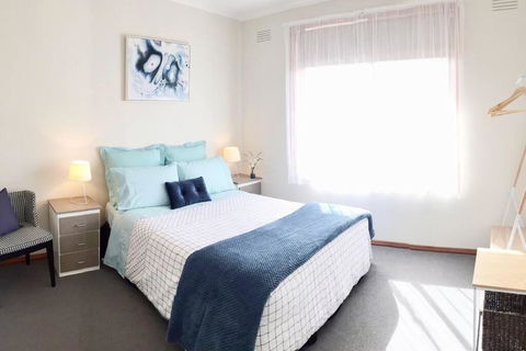 FERNLY BFast, WiFi Nflx AC Walk2Pizza Liquor Deli, - Kalgoorlie Accommodation 0
