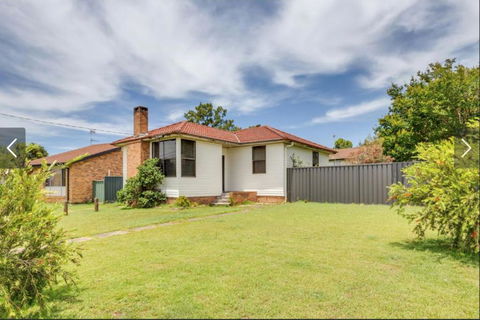 Fieldsend Cottage - Kalgoorlie Accommodation 1