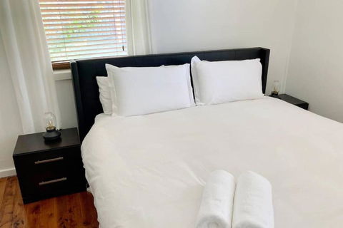 Fieldsend Cottage - Kalgoorlie Accommodation 2