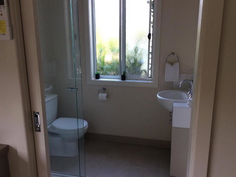 Forrest River Valley- Blue Wren Studio - Kalgoorlie Accommodation 3