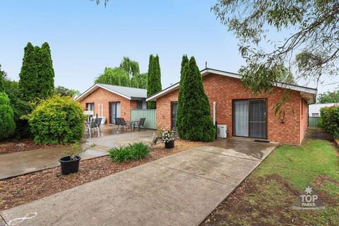 Fossicker Caravan Park - Kalgoorlie Accommodation 3