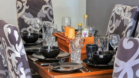 Fossickers Den Dugout Accommodation - Kalgoorlie Accommodation 4