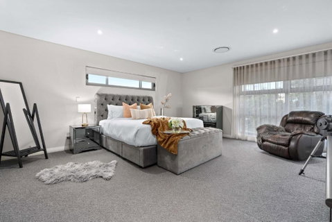 Family Vacation Escapade Shops Beach And Sun Await - Kalgoorlie Accommodation 4