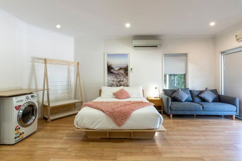 Gawler Townhouses 1b - Kalgoorlie Accommodation 0