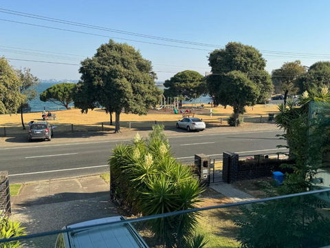 Geelong Luxury Beach K Villa - Kalgoorlie Accommodation 3