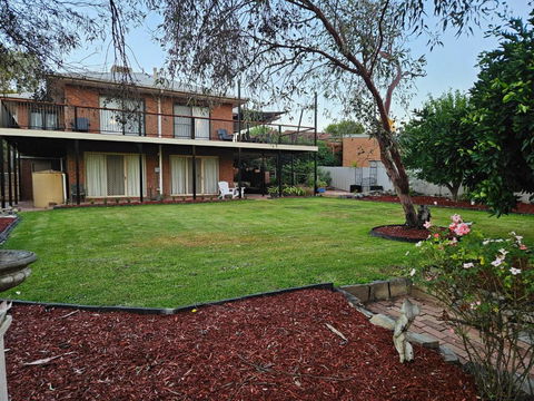 Gungurru - Kalgoorlie Accommodation 1