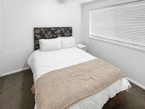 H2O Holiday Apartments - Unit 10 - Kalgoorlie Accommodation 3
