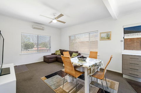H2O Holiday Apartments Unit 5 - Kalgoorlie Accommodation 3