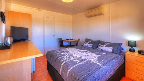 Halls Creek Motel - Kalgoorlie Accommodation 3
