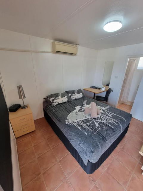 Halls Creek Motel - Kalgoorlie Accommodation 1