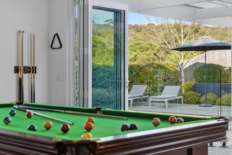 Hamptons Elegance Views Pool & Spa - Kalgoorlie Accommodation 1