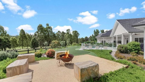 Hamptons On Figtree - Kalgoorlie Accommodation 1