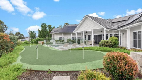 Hamptons On Figtree - Kalgoorlie Accommodation 3