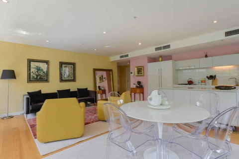 HAZEL Chapel St Socialite. Pool, Spa & Gym - Kalgoorlie Accommodation 1