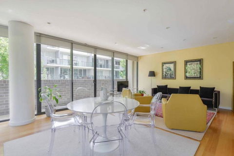 HAZEL Chapel St Socialite. Pool, Spa & Gym - Kalgoorlie Accommodation 3