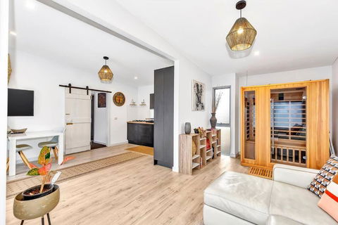 Hillrise Retreat - Kalgoorlie Accommodation 0