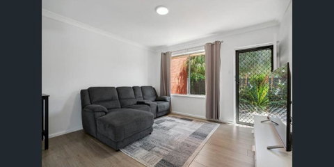 Holiday Rentals - Kalgoorlie Accommodation 2