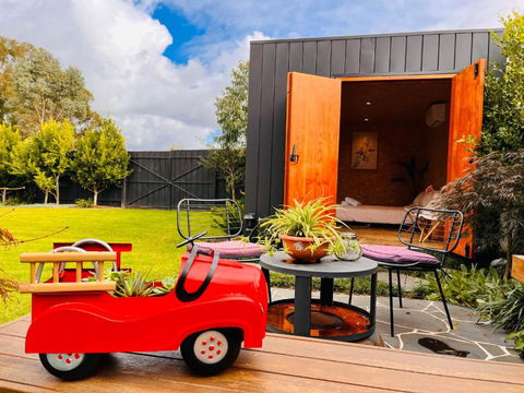Holiday Tiny House Near The Glen Shopping Center - Kalgoorlie Accommodation 1