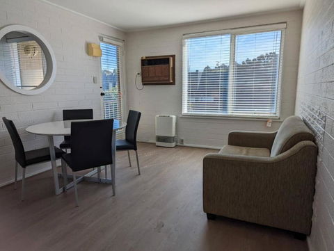 Home Away From Home - Kalgoorlie Accommodation 3