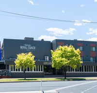 Adelaide Royal Coach - Kalgoorlie Accommodation