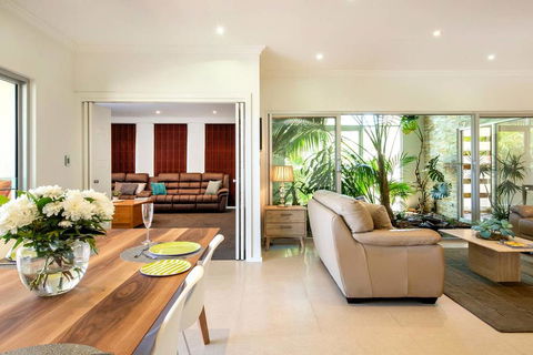 Adelphi Waterfront 2 Bedroom Ground Floor Home - Kalgoorlie Accommodation 2