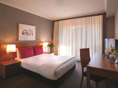 Adina Apartment Hotel Sydney Town Hall - Kalgoorlie Accommodation 2