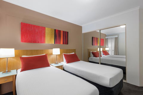 Adina Serviced Apartments Sydney Martin Place - Kalgoorlie Accommodation 2