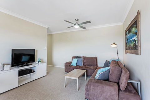 Adriana 10 - Shoal Bay - Kalgoorlie Accommodation 3