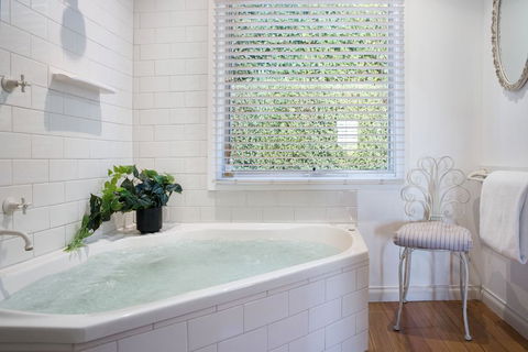 Aggies Way Daylesford - Kalgoorlie Accommodation 2