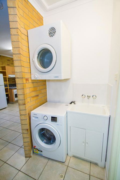 Agnes Palms Accommodation - Kalgoorlie Accommodation 3