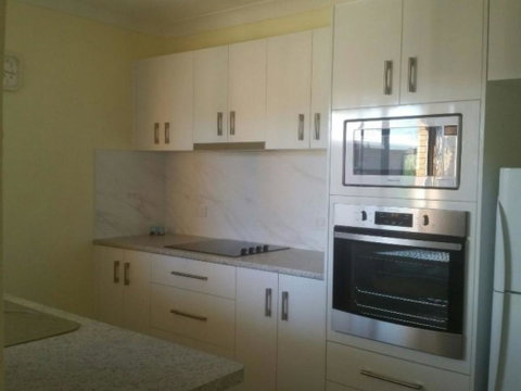 Akuna, Unit 8, 112-116 Little Street - Kalgoorlie Accommodation 2