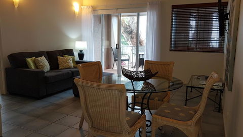 Alassio Palm Cove - Kalgoorlie Accommodation 3