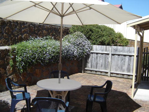 Albany Historic Cottage - Kalgoorlie Accommodation 1