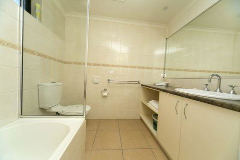 Albury Regent Motel - Kalgoorlie Accommodation 2