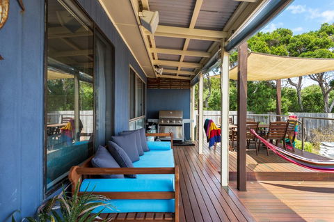 All Decked Out - Kalgoorlie Accommodation 3