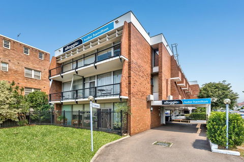 Alloggio Tudor Hamilton - Kalgoorlie Accommodation 0