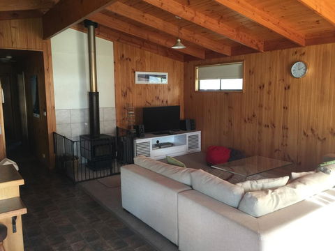 Alluvion Beach Cottage - Kalgoorlie Accommodation 2