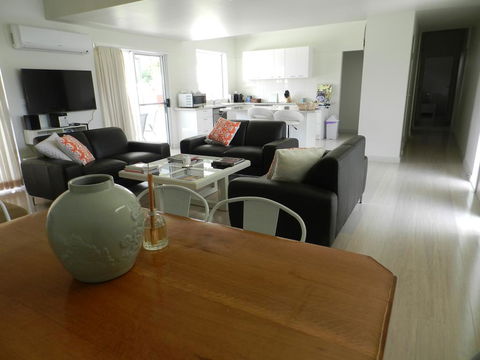 Almas Cottage - Kalgoorlie Accommodation 0